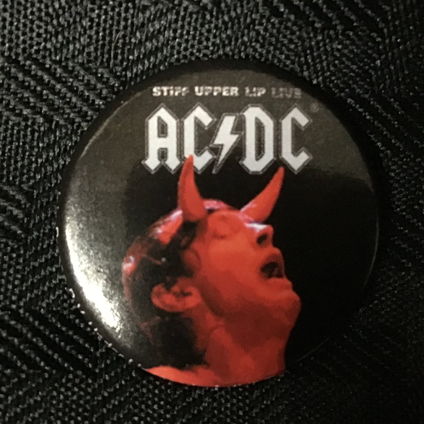 AC/DC Pin, 1"